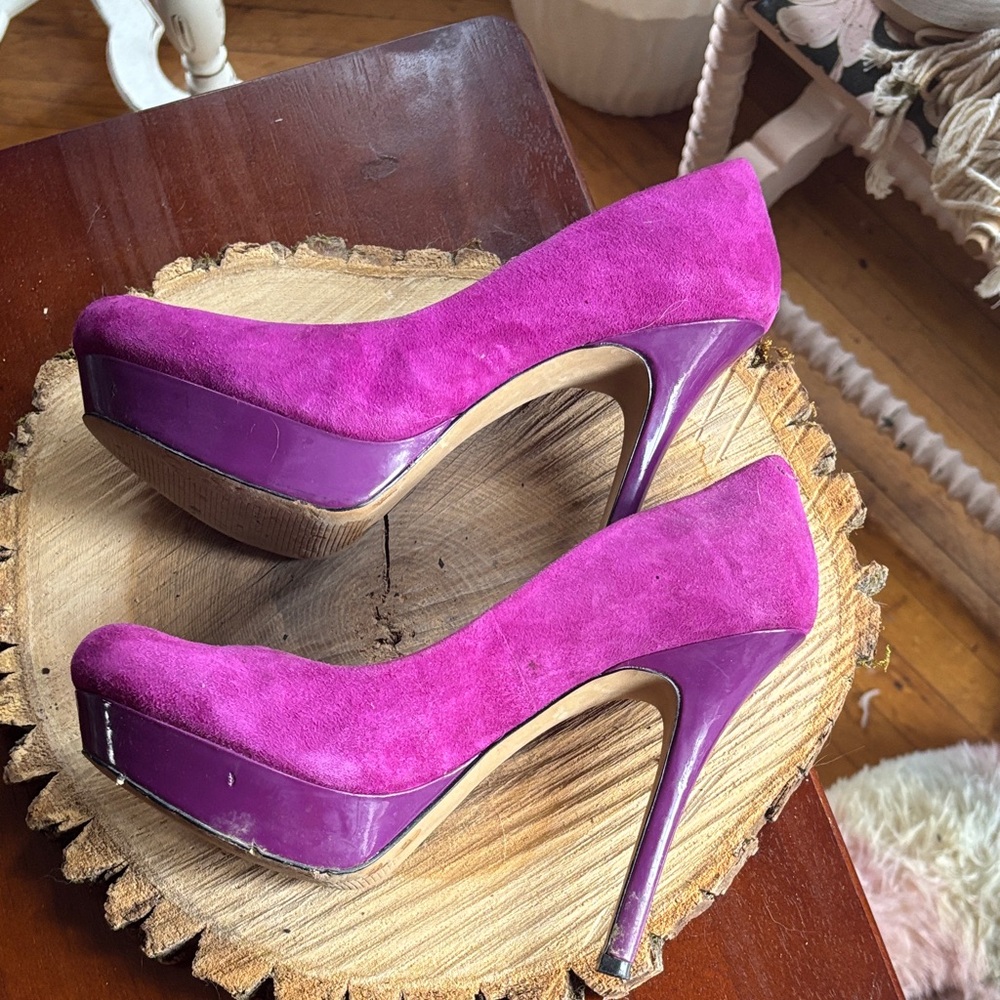 Jessica Simpson Fuchsia Heels - Picture 6 of 7